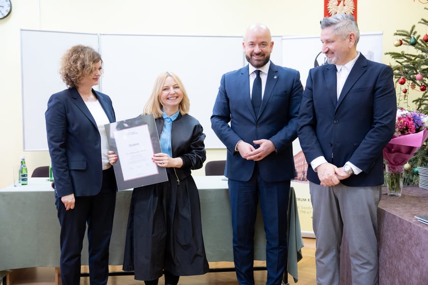 Wręczenie dyplomów dyrektorom placówek oświatowych, 10.01.2024